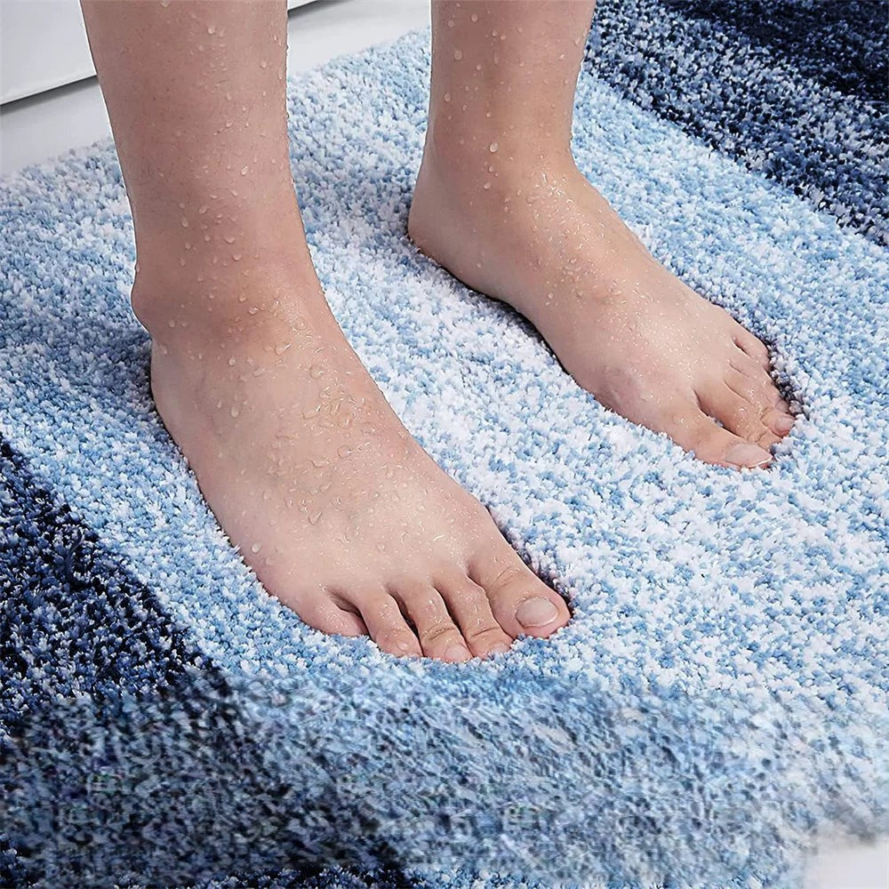 CloudCushion - Ultra-soft, absorbent, and non-slip bath mat