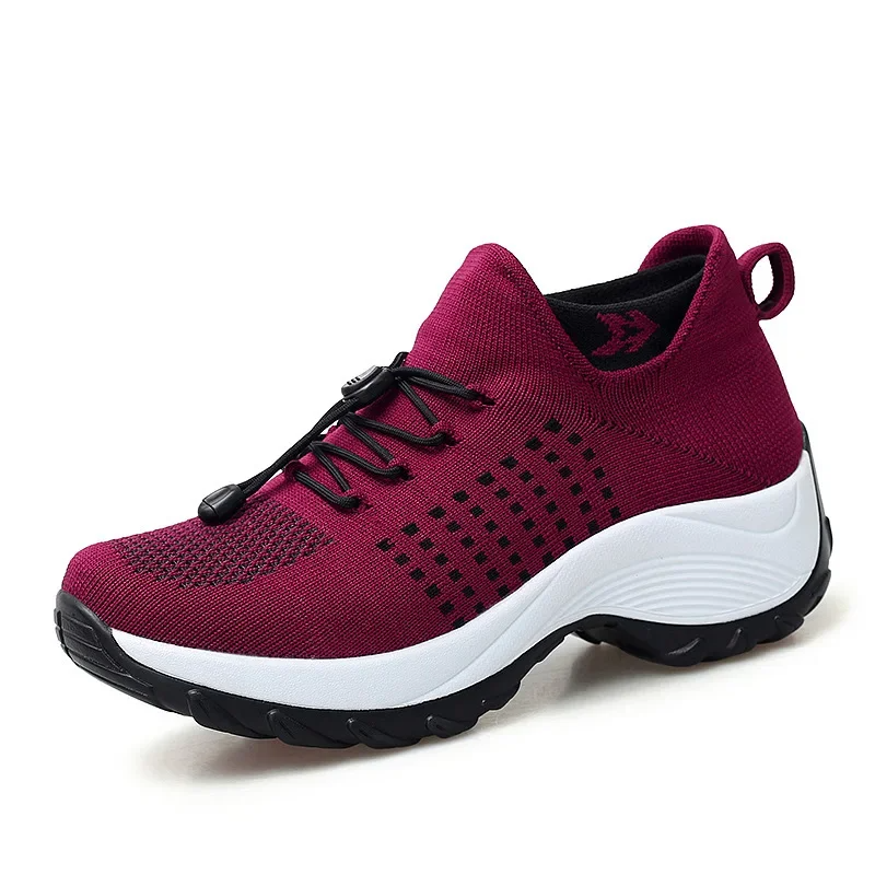 Cushioned shoes with UltraComfort Ortho Stretch