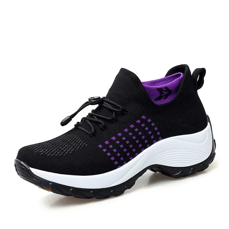 Cushioned shoes with UltraComfort Ortho Stretch