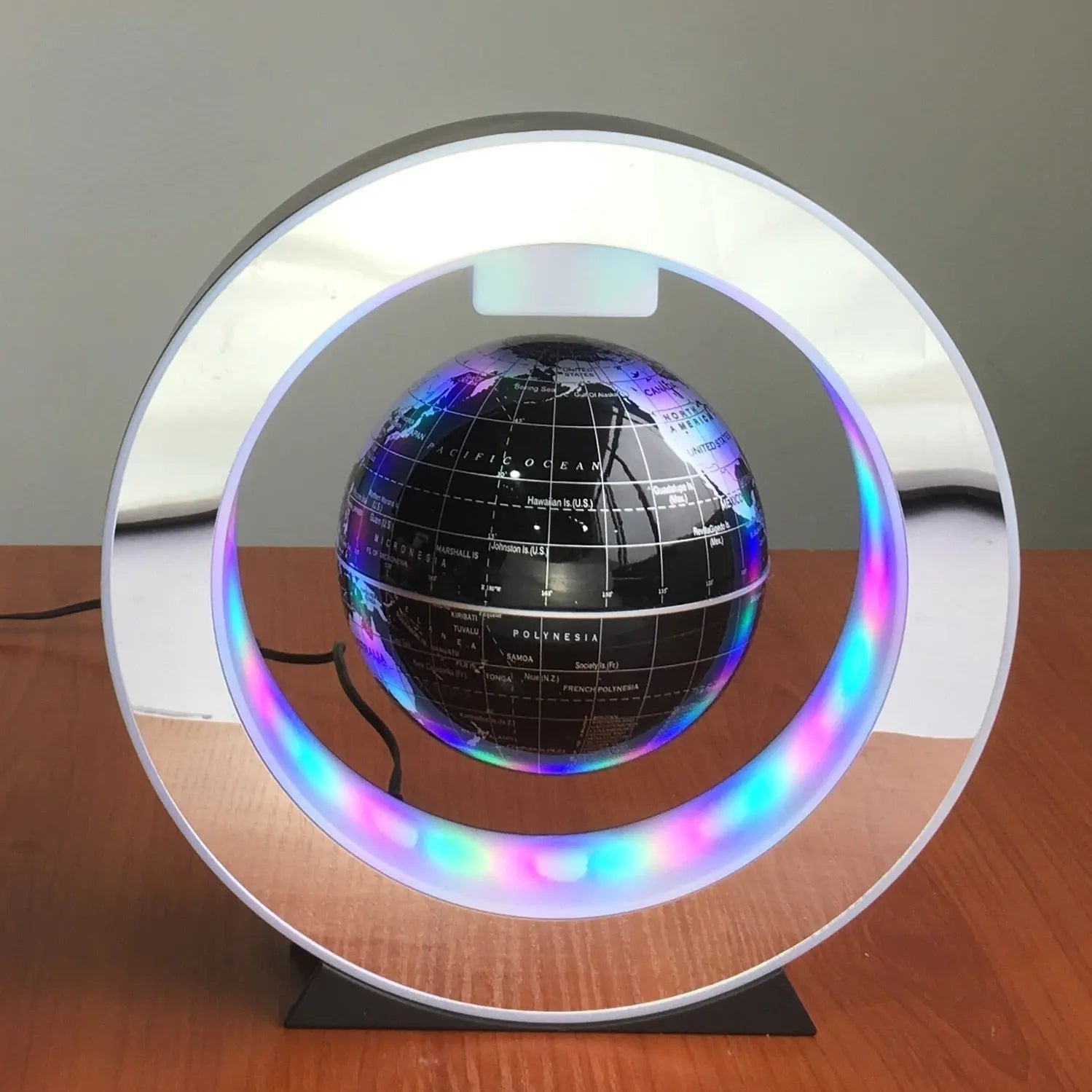 OrbitSphere - floating globe lamp