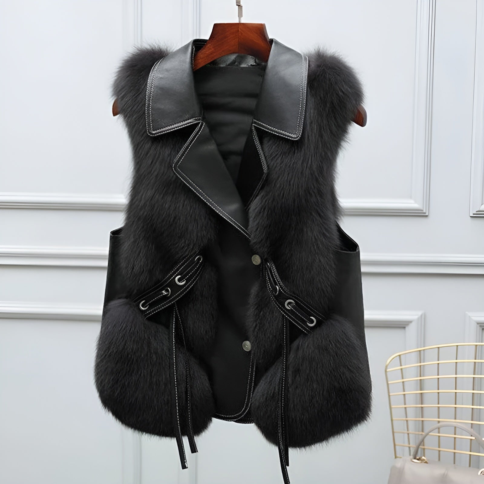 Mila - Cozy Faux Fur Vest Coat