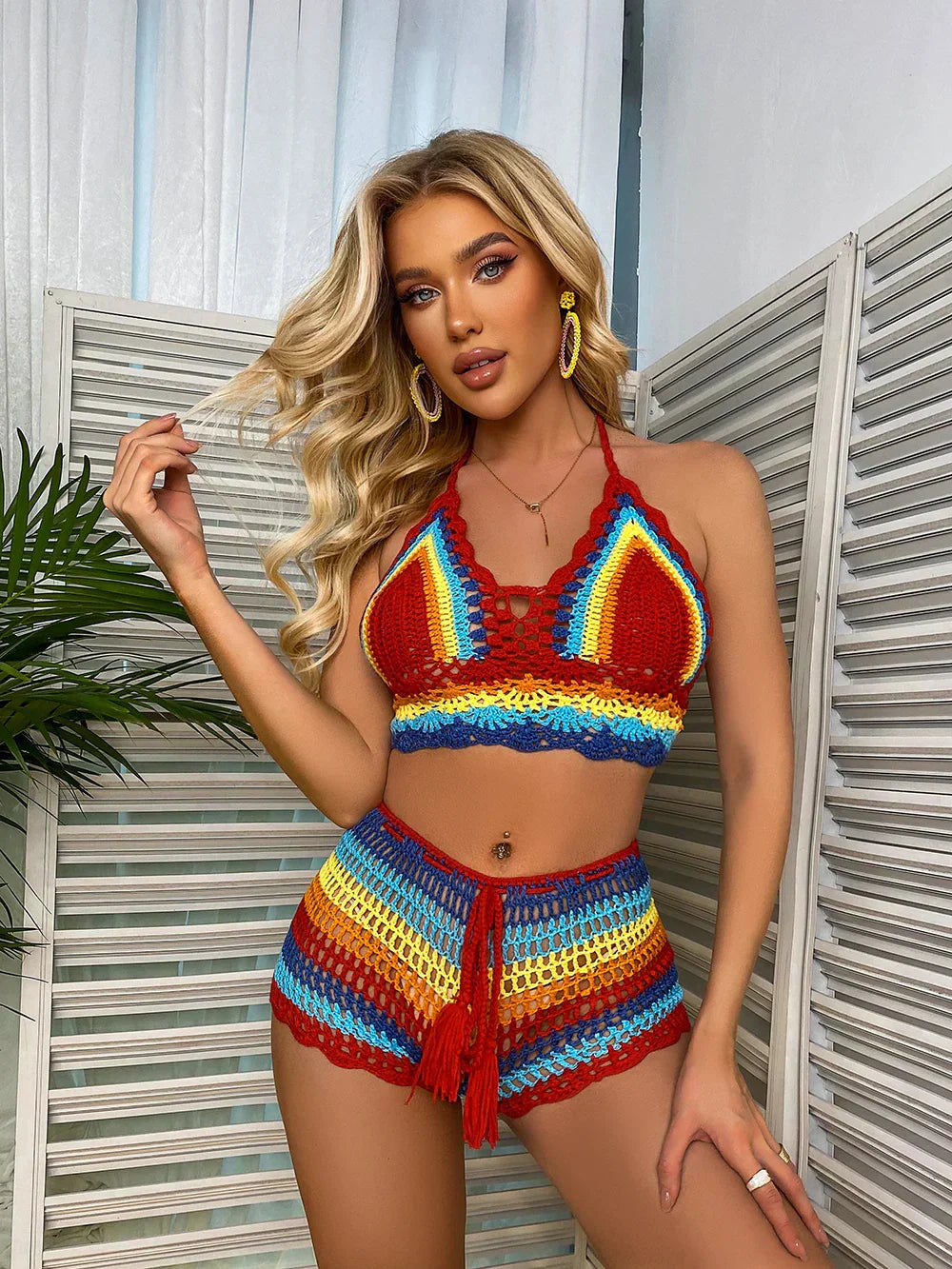 Hanni - Summer Crocheted Top and Shorts Set