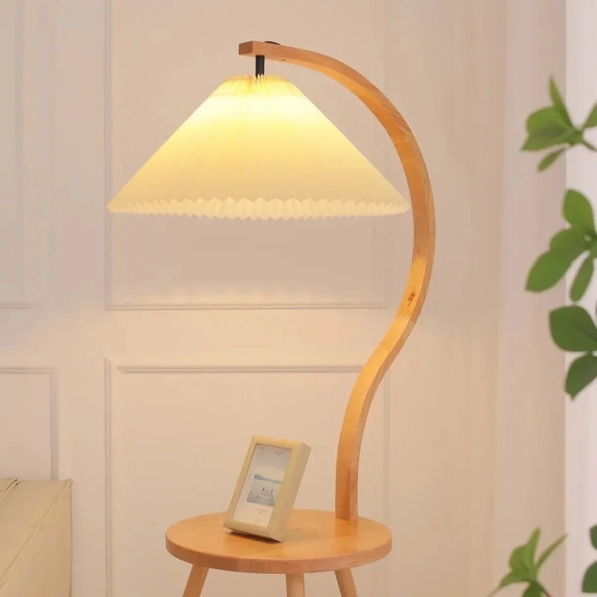 Minimalist wooden table lamp with a twist