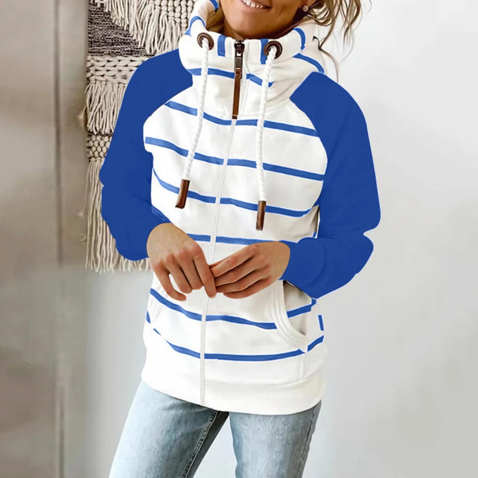 Frida - Striped hoodie with drawstring and pockets