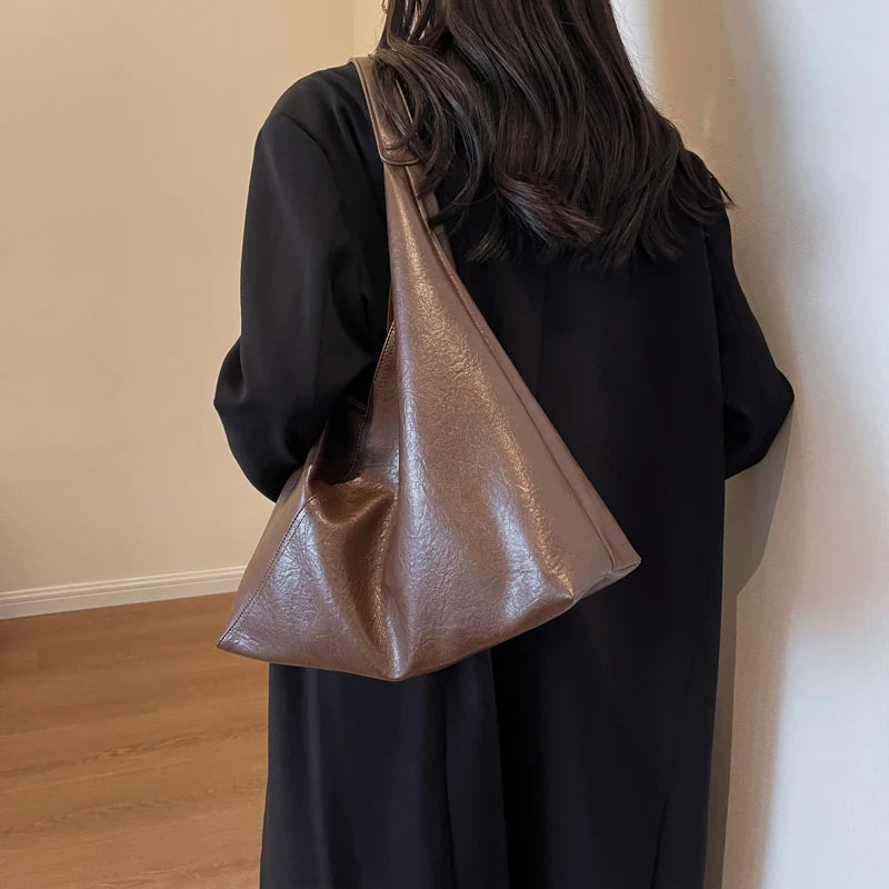 2024 Tend Female Simple Underarm Hobo Handbag