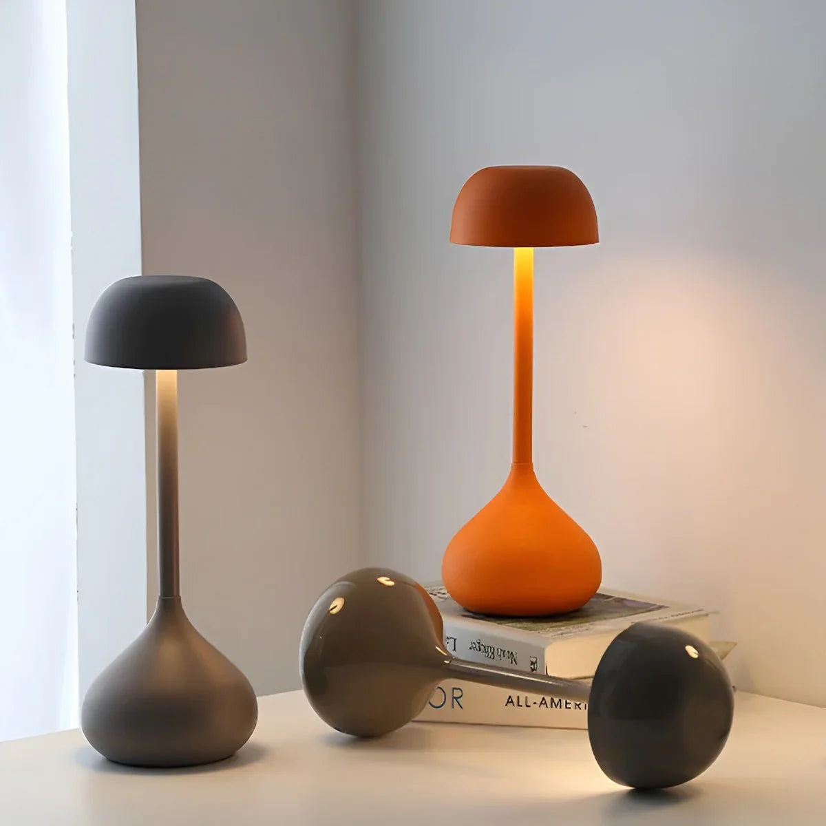 TouchLumena - Wireless Dimmable Mushroom Table Lamp