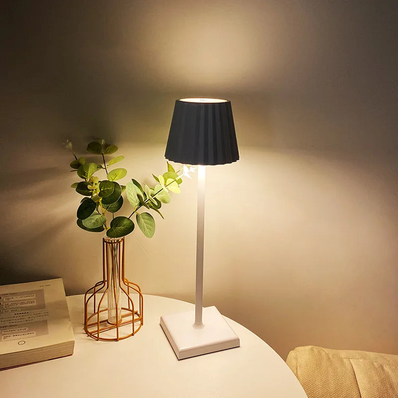 Minimalist Style Table Lamp