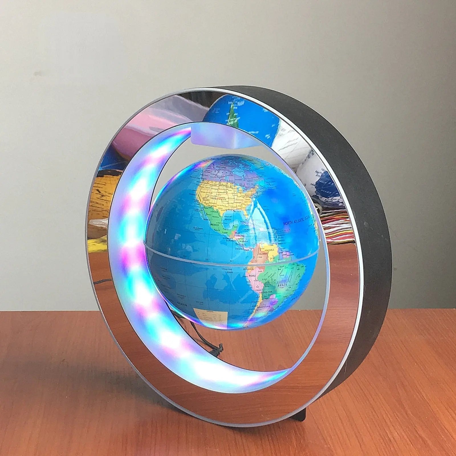 OrbitSphere - floating globe lamp