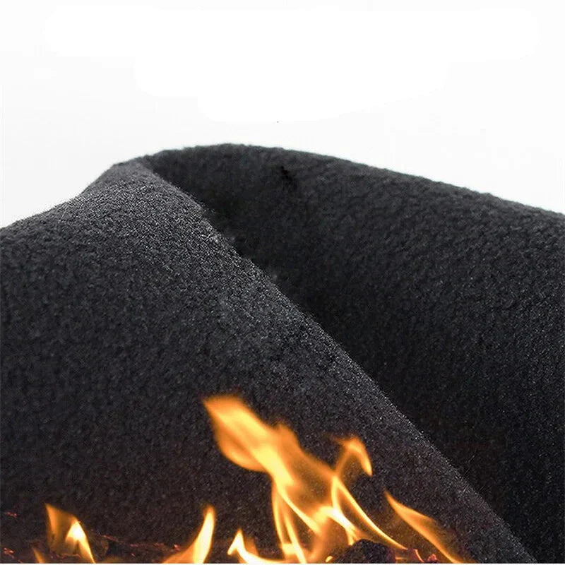 Touchscreen fleece gloves for winter use - waterproof and windproof for cycling, running, and skiing.