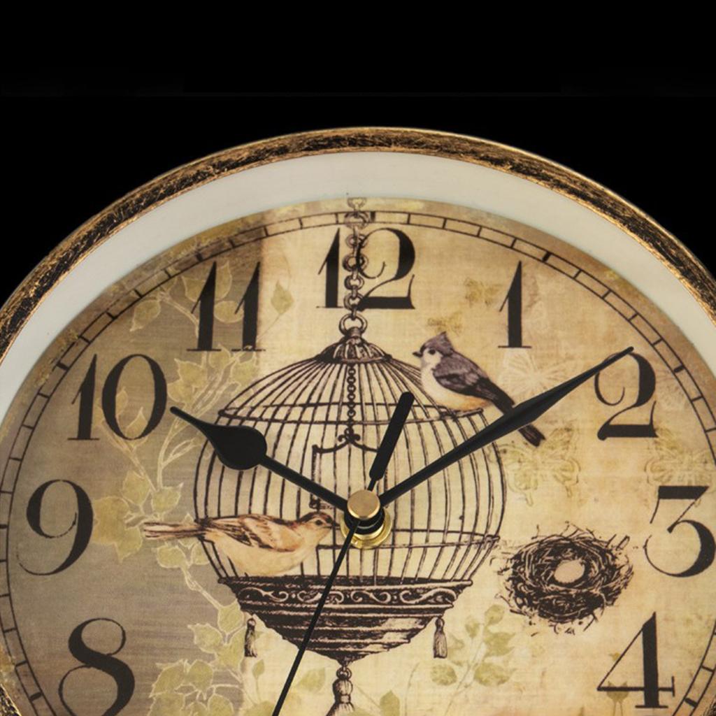 TimelessTracks - Vintage Togstation for Classic Elegance