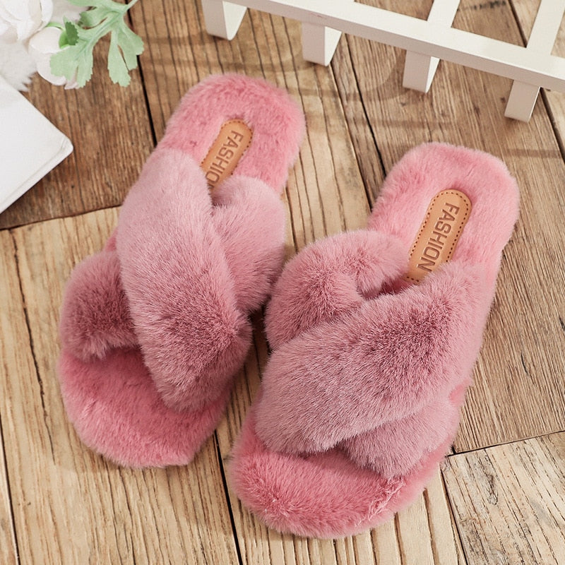 Sara - Non-slip flat slippers in plush