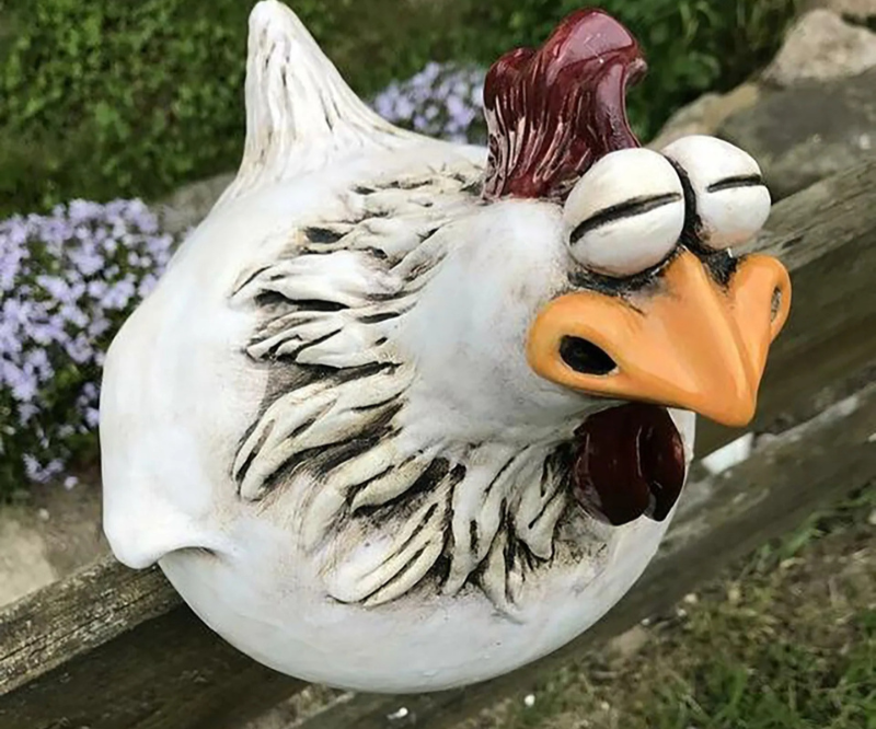 Outdoor garden chicken decoration