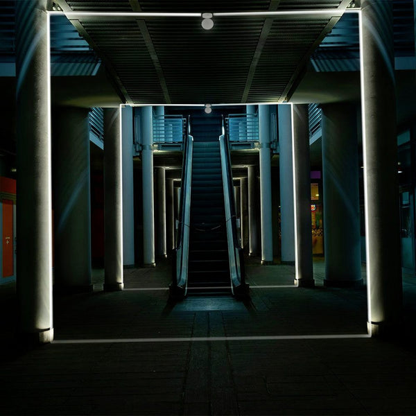 LumoFlex 360° LED Wall Lamp