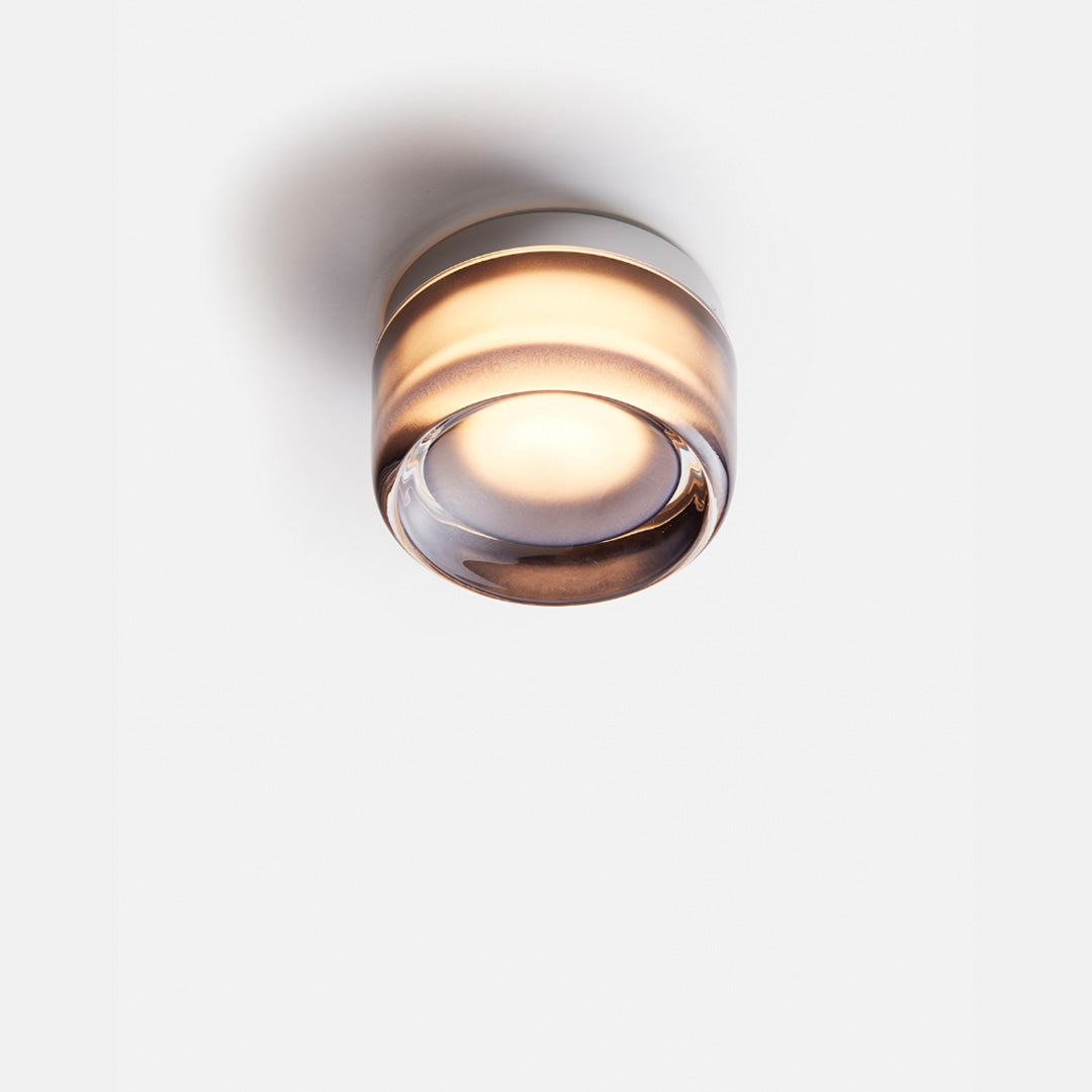 Elegant mini wall lamp