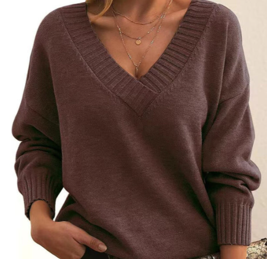 Elegant V-neck Pullover Kyline