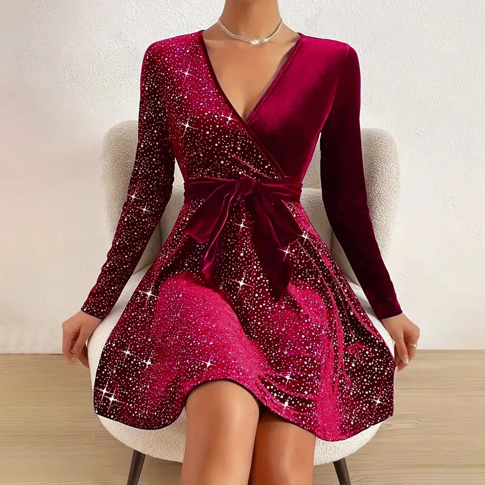 Frida - Shimmering long-sleeved mini dress in velvet