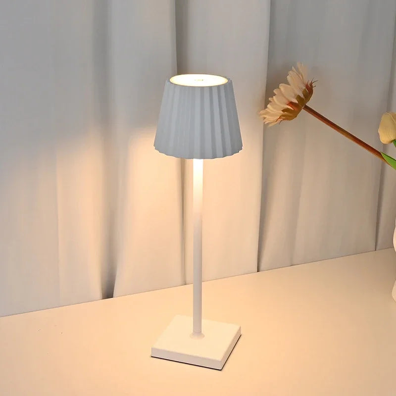 Minimalist Style Table Lamp