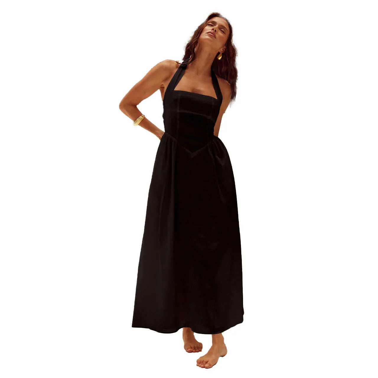 Pernilla – Elegant Maxi Dress with Halterneck Cutout