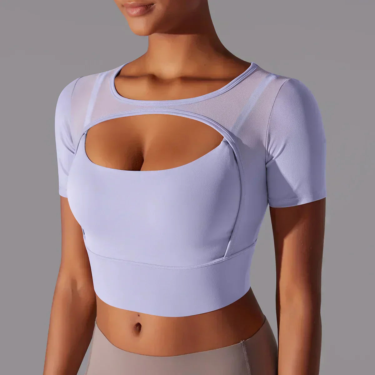 Danielle - Short-Sleeved Sports Top with Neckline for Women