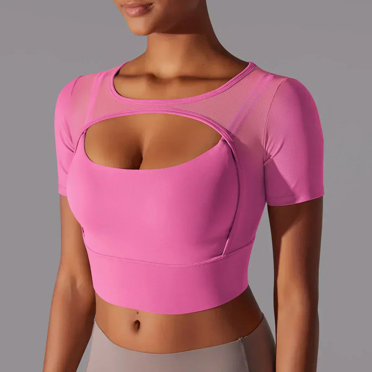 Danielle - Short-Sleeved Sports Top with Neckline for Women