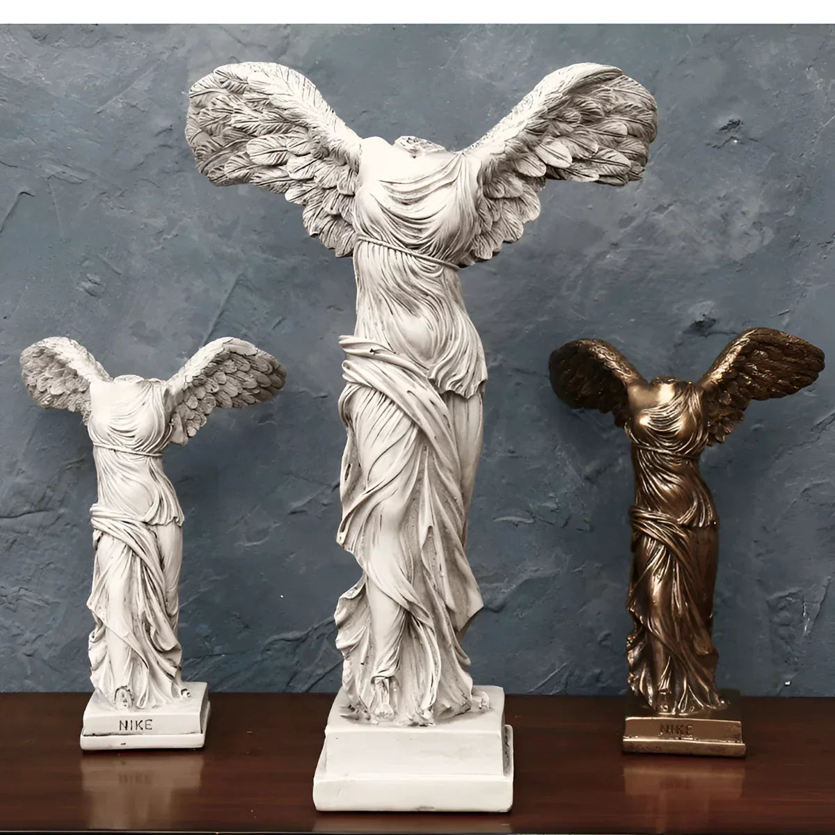 Sculpture of Glory - Winged sculpture for artistic spaces