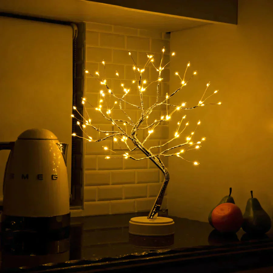 Flashing tree - 108 LEDs