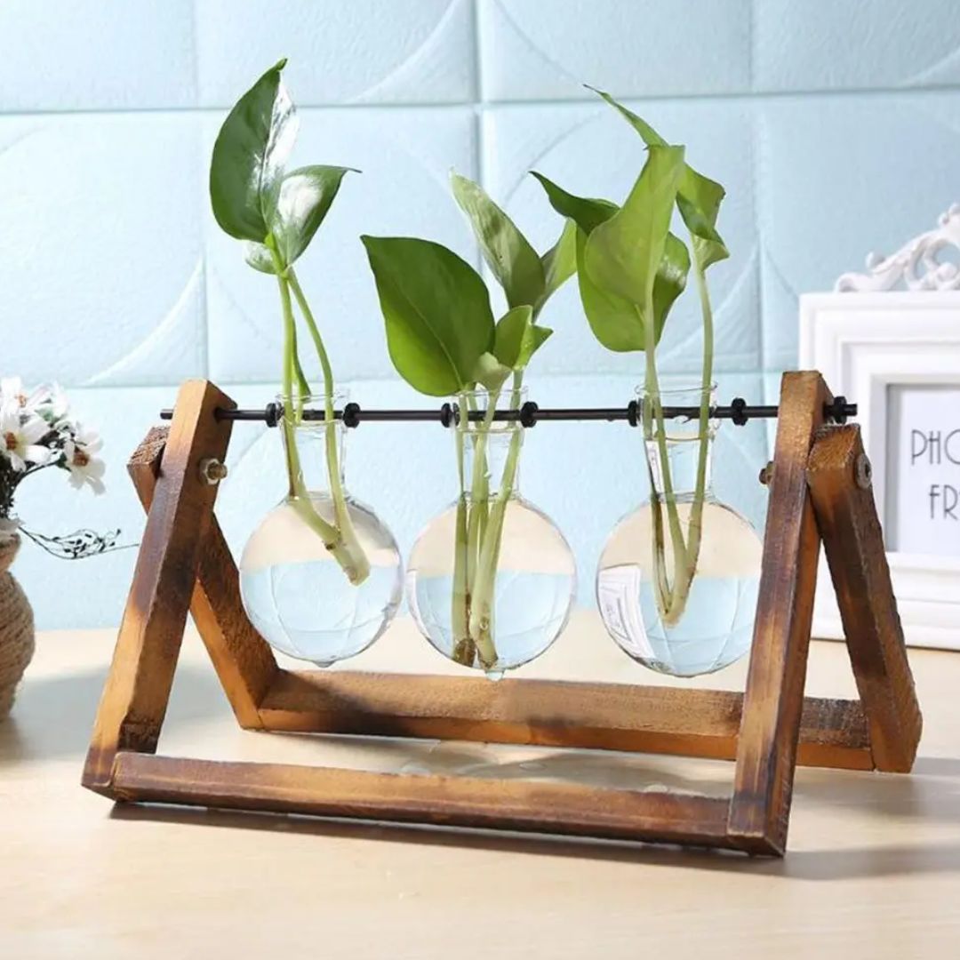 HydroGrow - Stylish Hydroponic Planter with Wooden Tray