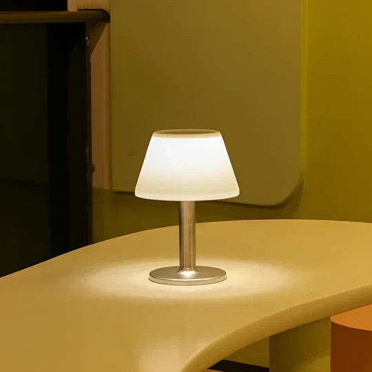 LumaSol - Elegant Solar Wall Lamp