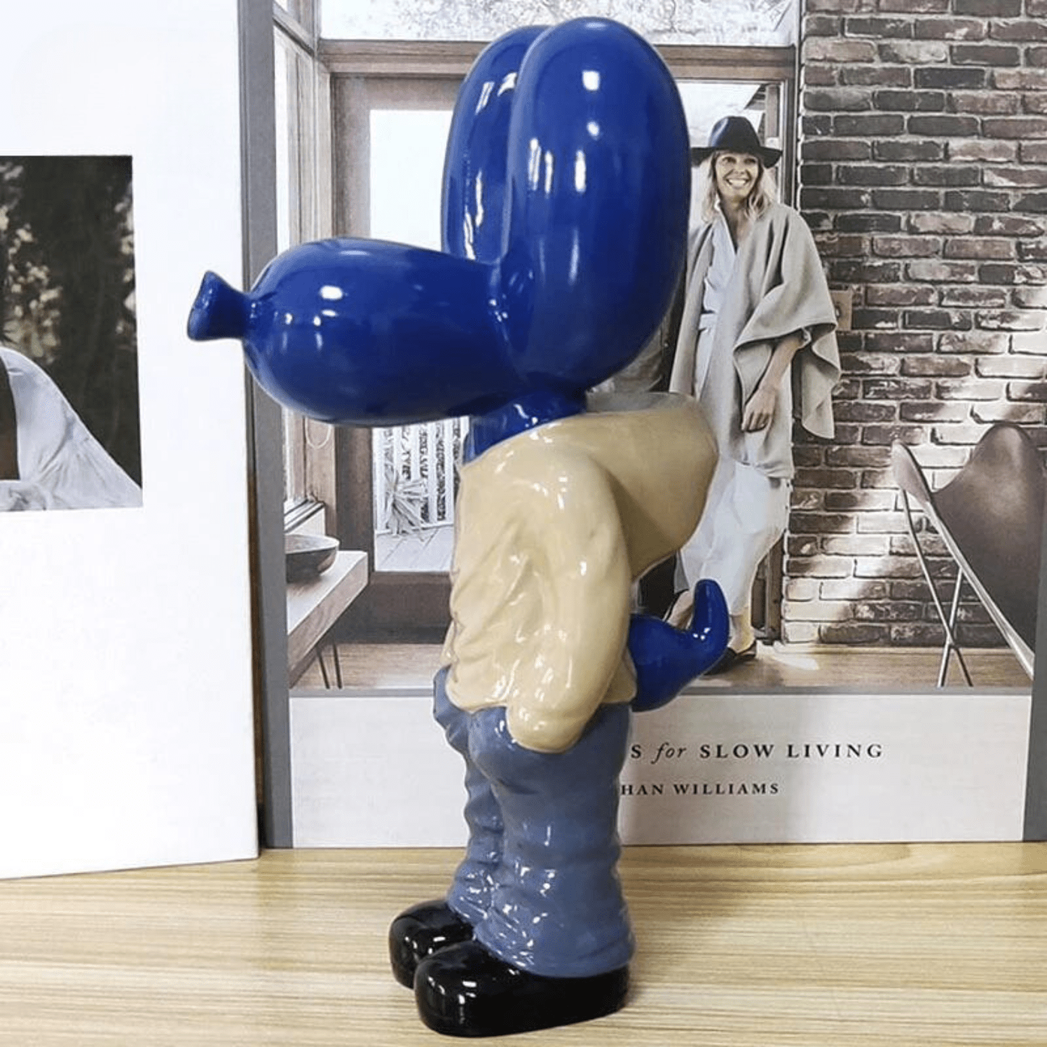 Modern Balloon Dog Sculpture