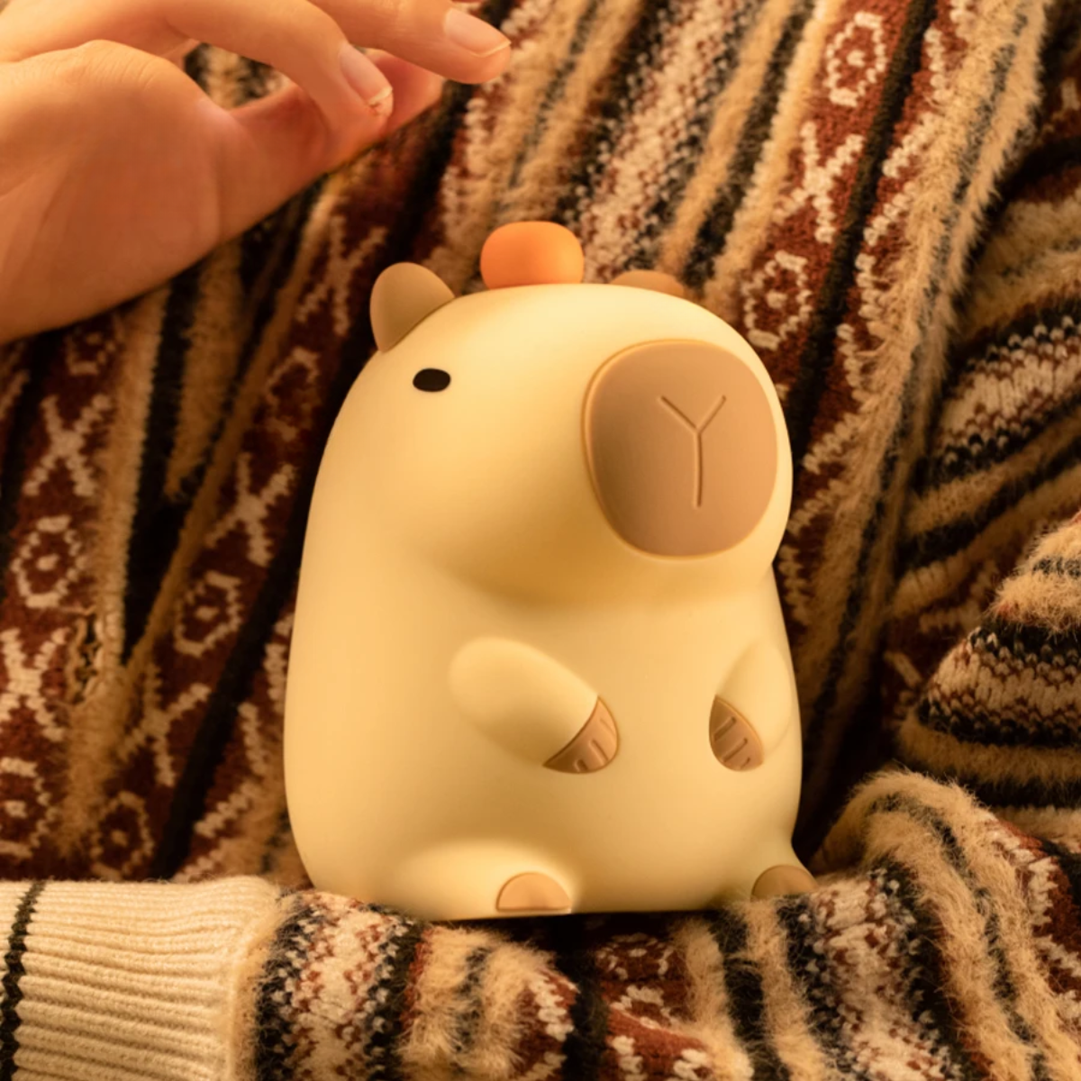 CappyGlow - Soft Night Light with Capybara Theme