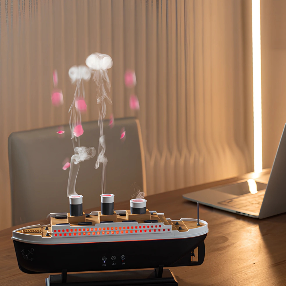 Titanic LED Ship Light with Remote Control and Ceiling