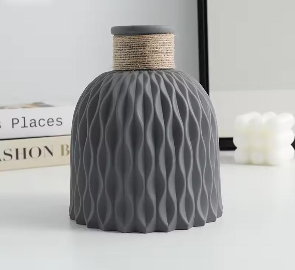 Modern ceramic vase Aura