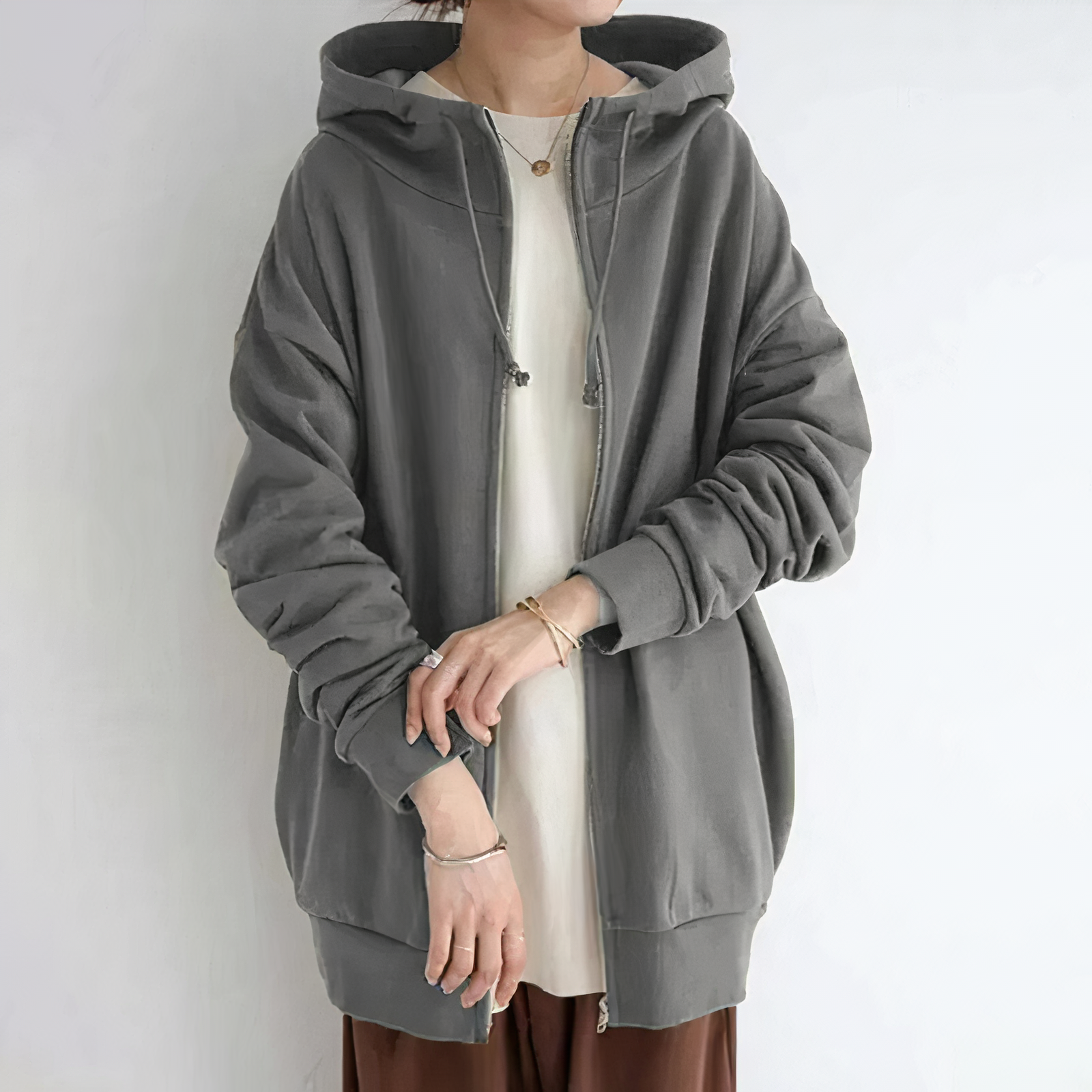 Ava - Oversized Hoodie with Zipper and Pockets