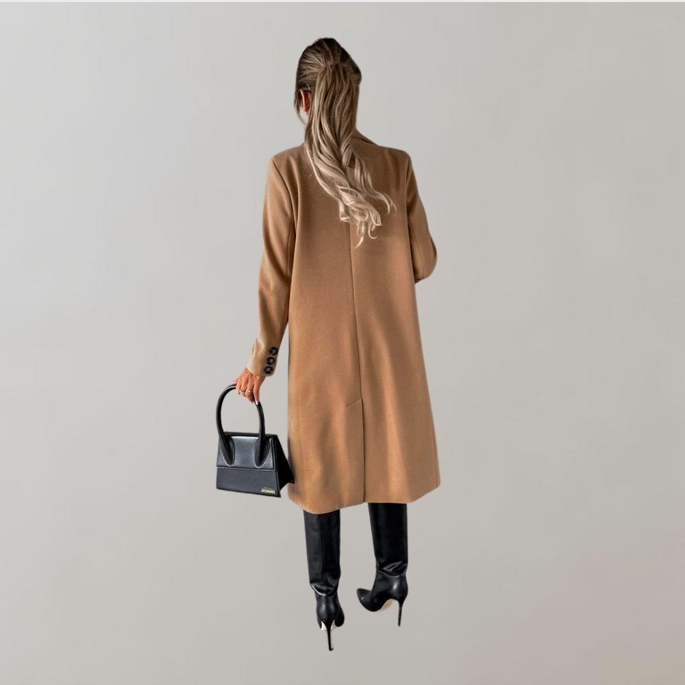 Ivy - Long Coat with Collar and Buttons