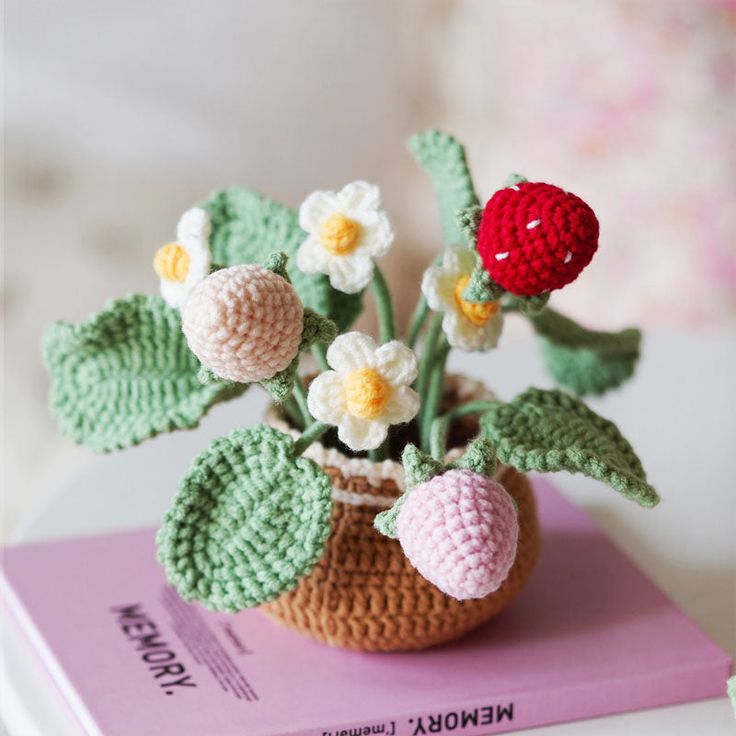 BloomCraft - Decorative Flower Pots for the Elegance of Your Home