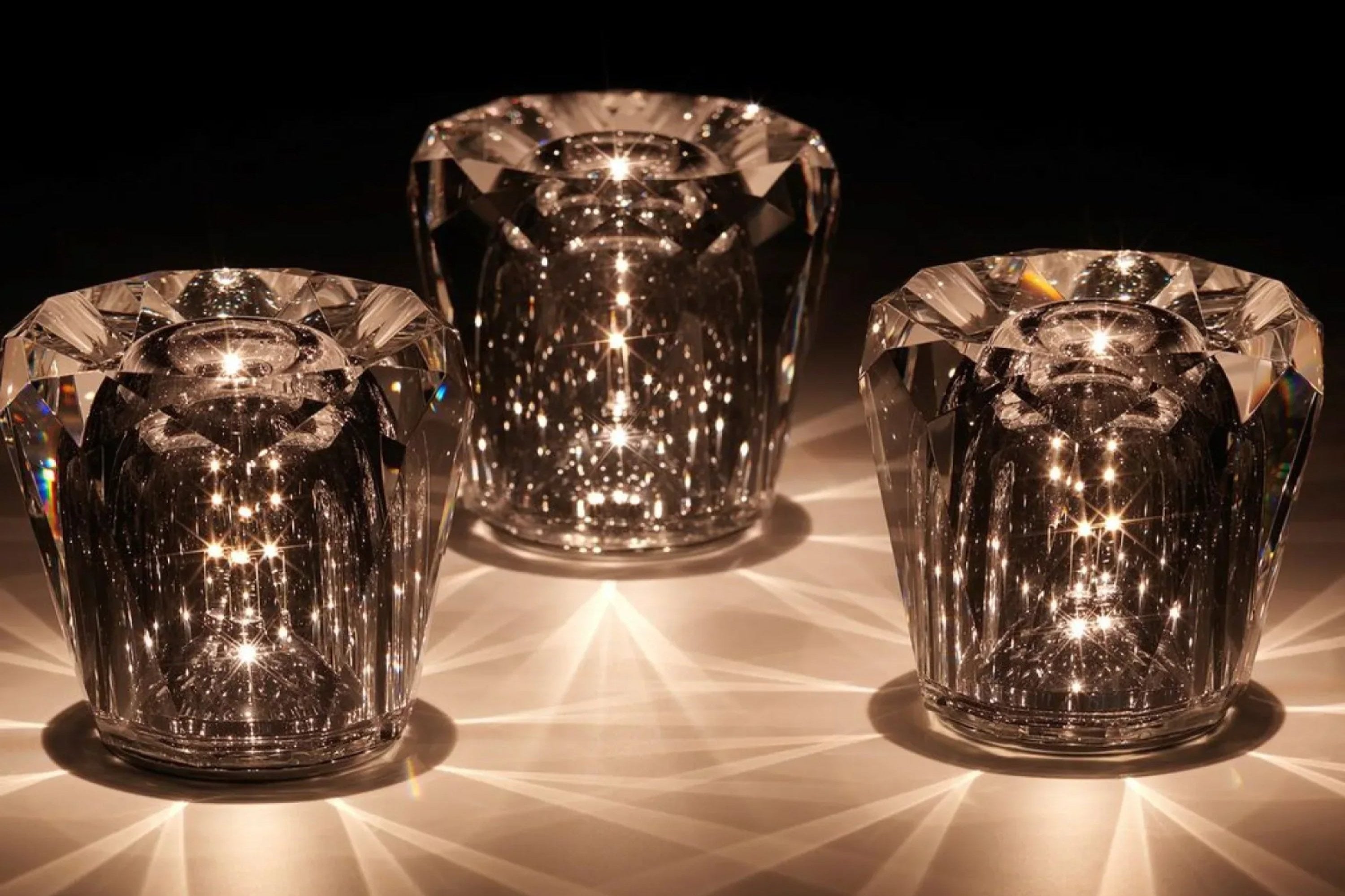 Diamond Glow LED Crystal Lamp