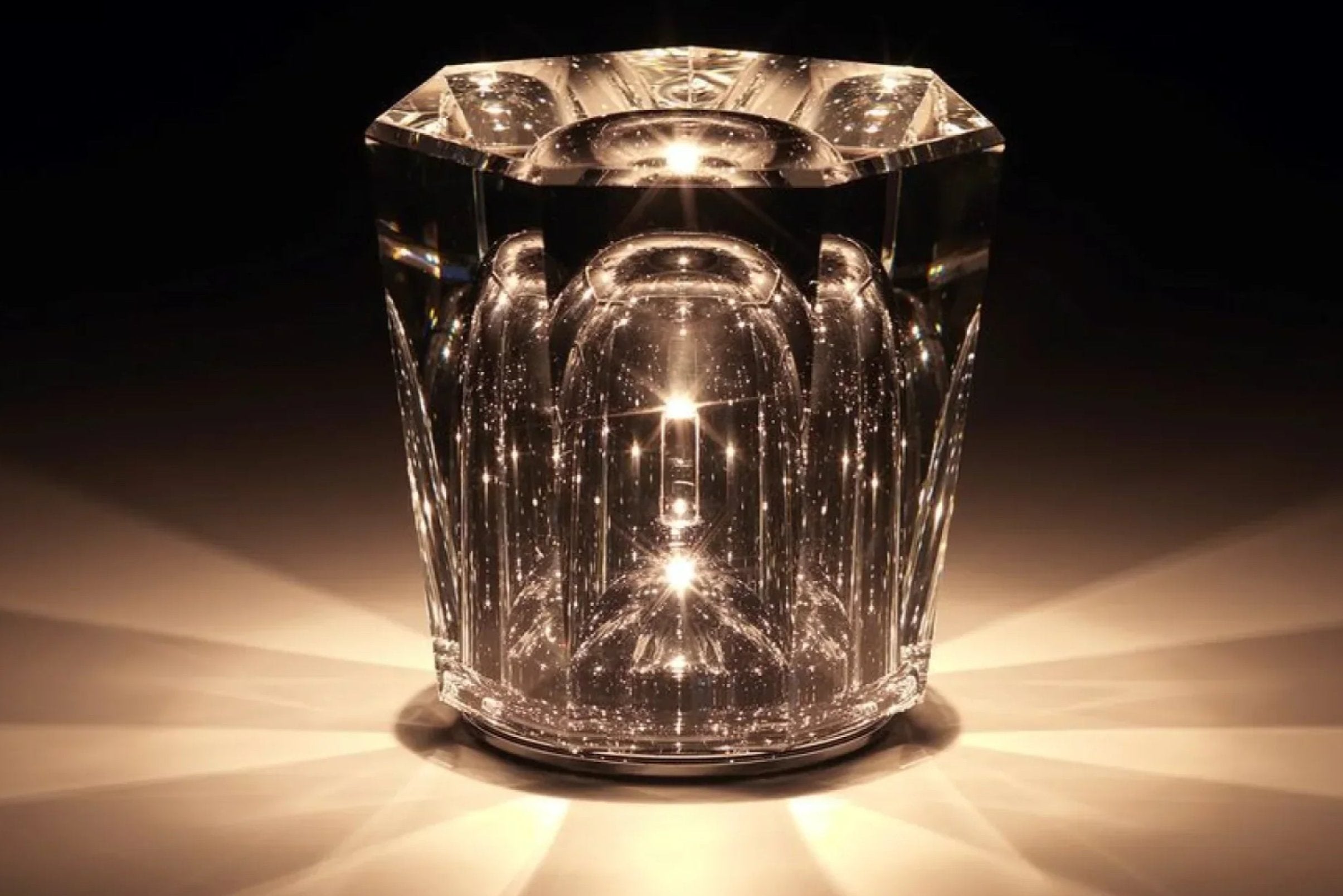 Diamond Glow LED Crystal Lamp