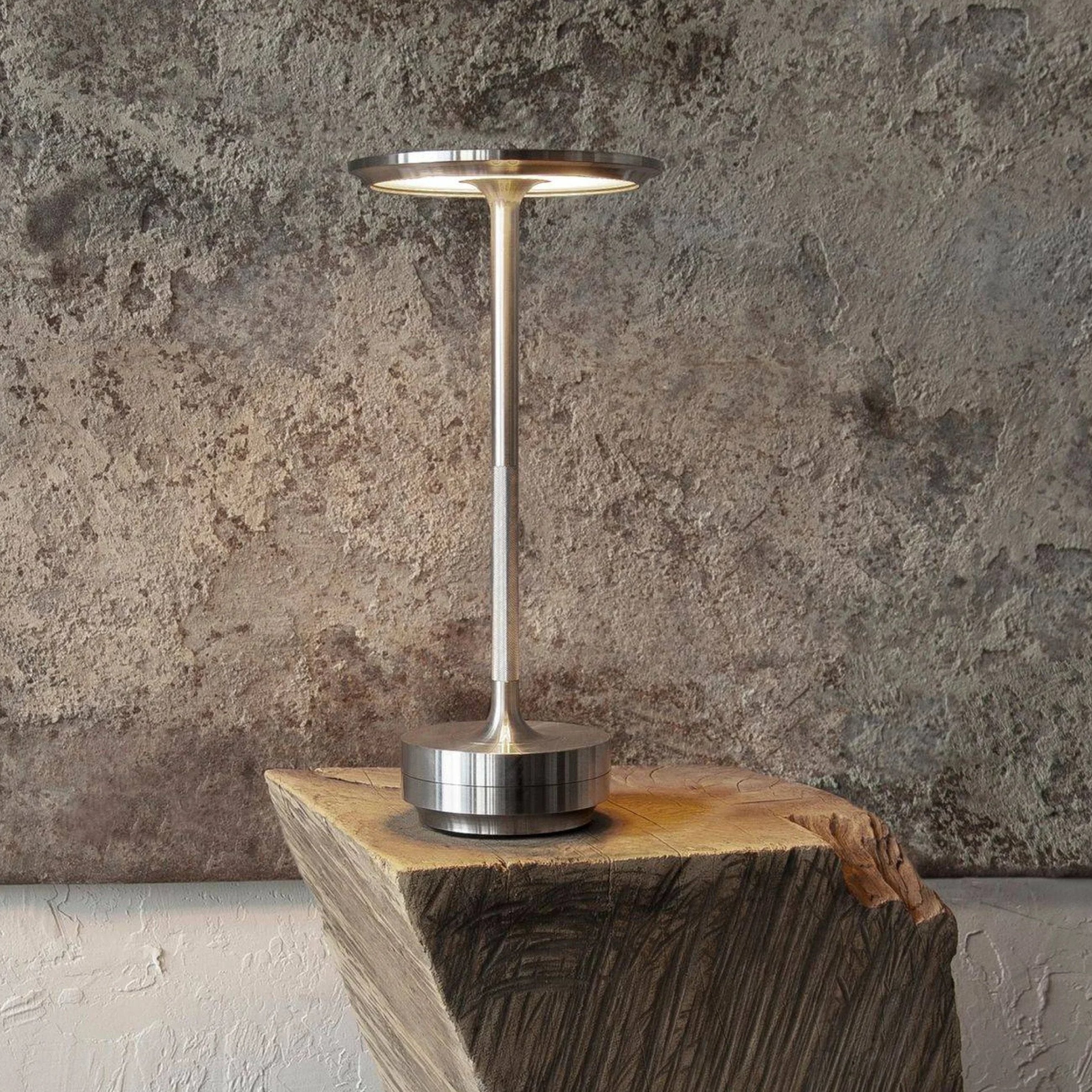 Eleanor Table Lamp