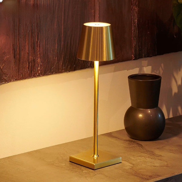 Avery elegant LED table lamp