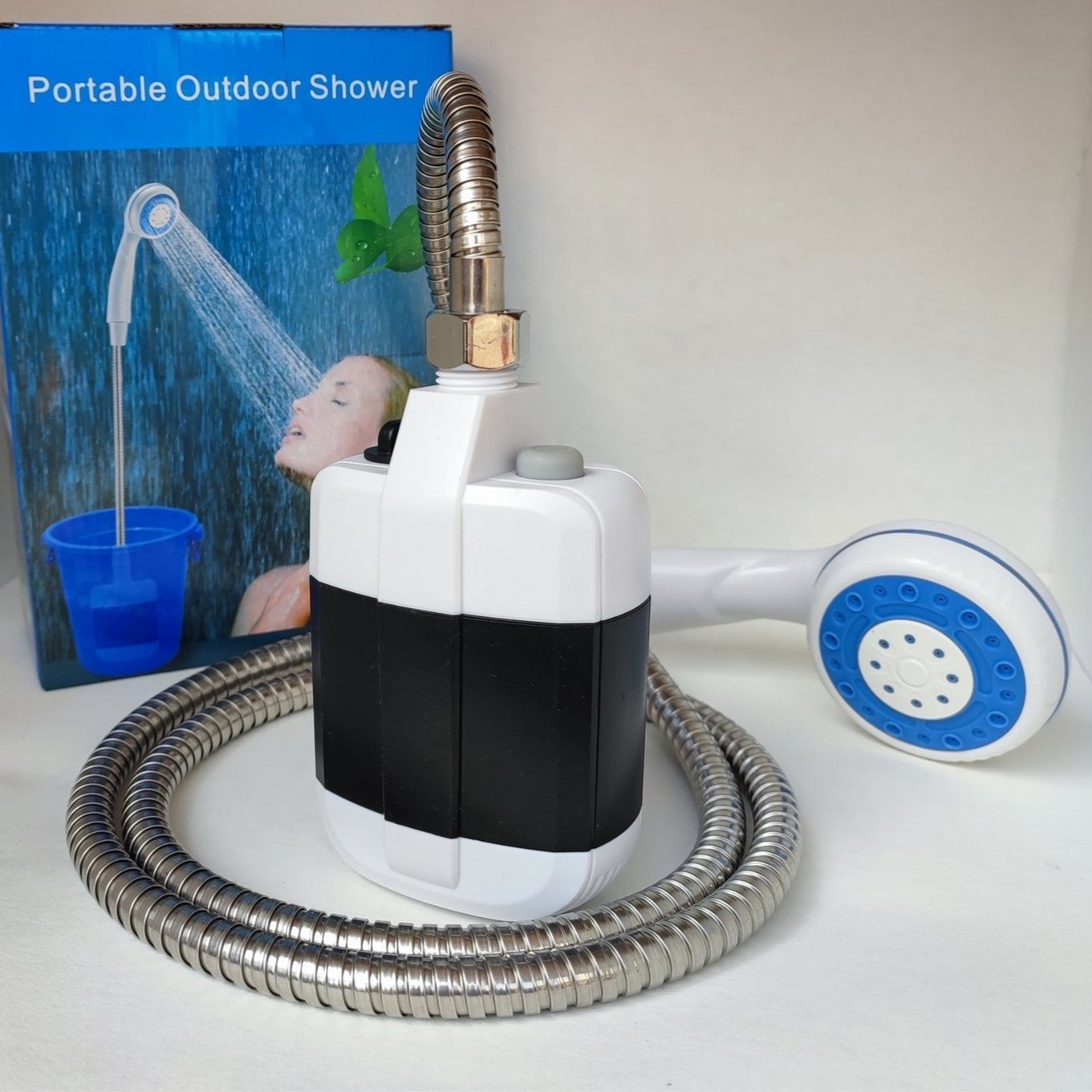 Aquacharge portable electric shower