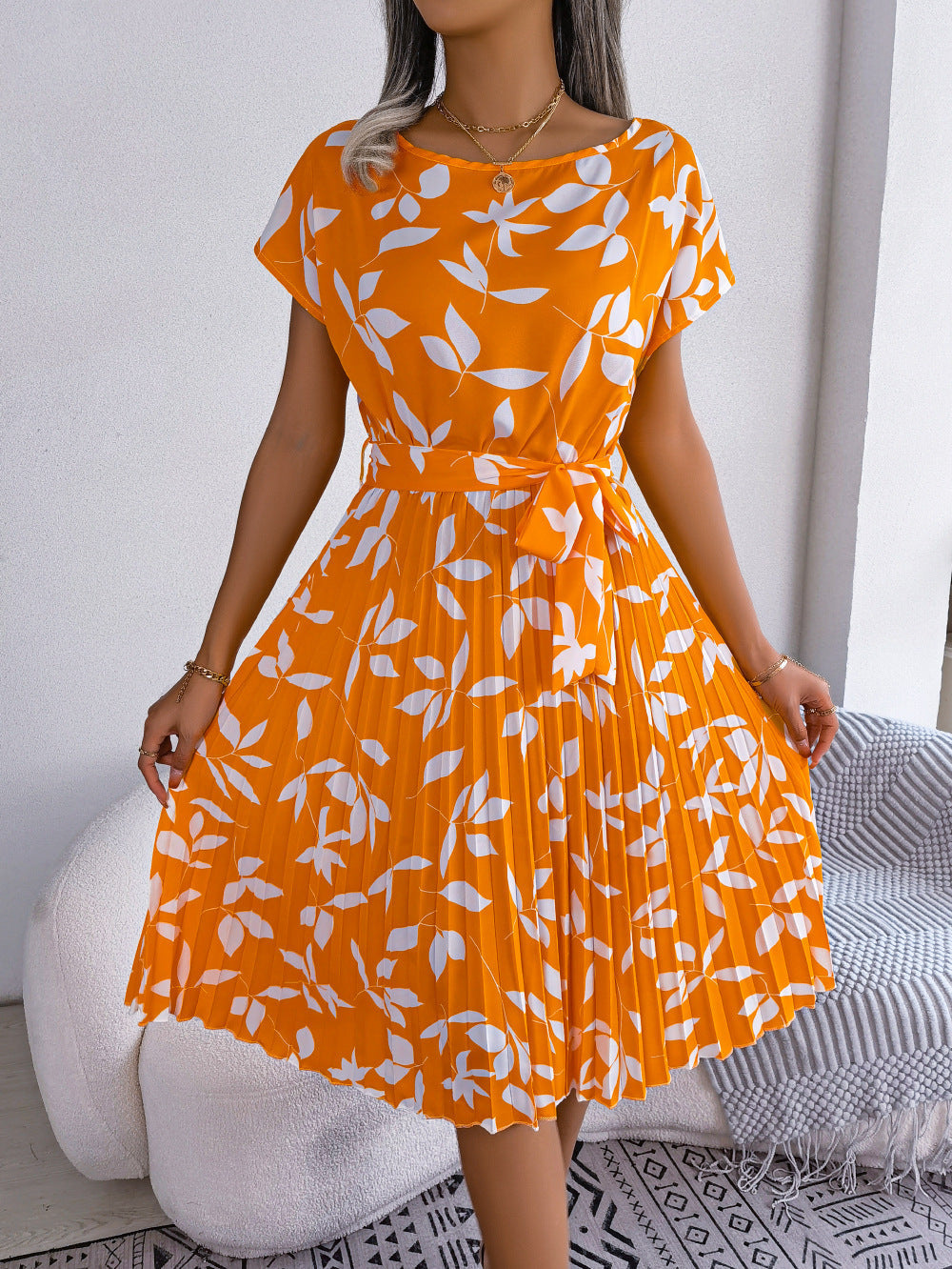 Aya - Ruffle Dress with Leaves