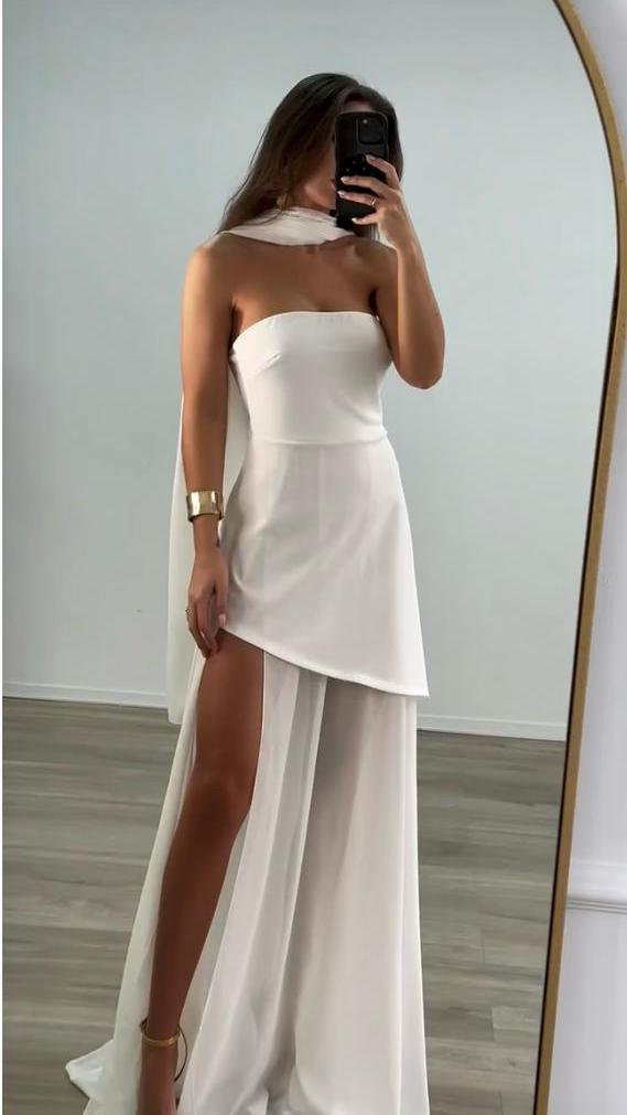 Amélie – Elegant Strapless Dress with Double-Layer Skirt