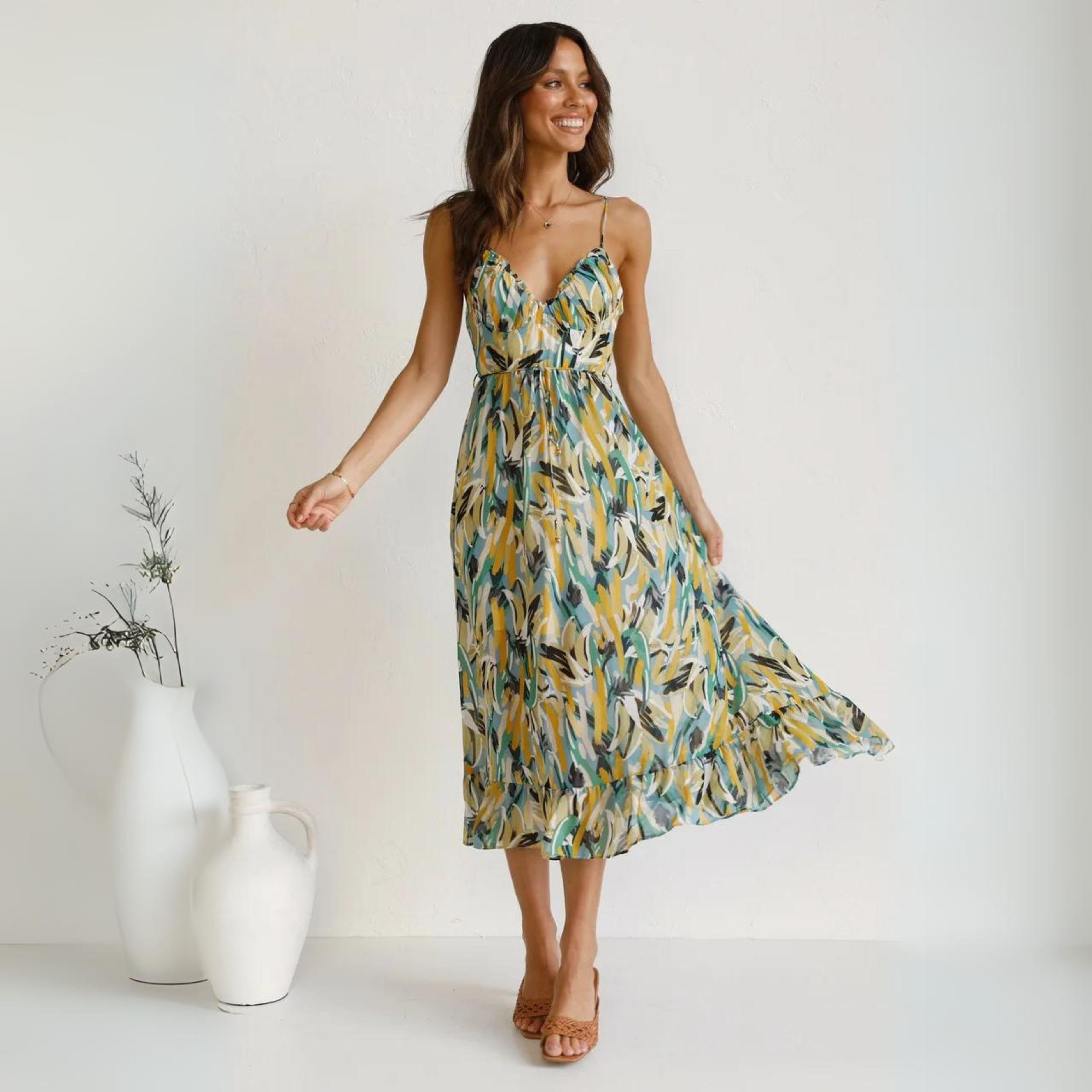 Jella - Eye-catching Summer Dress