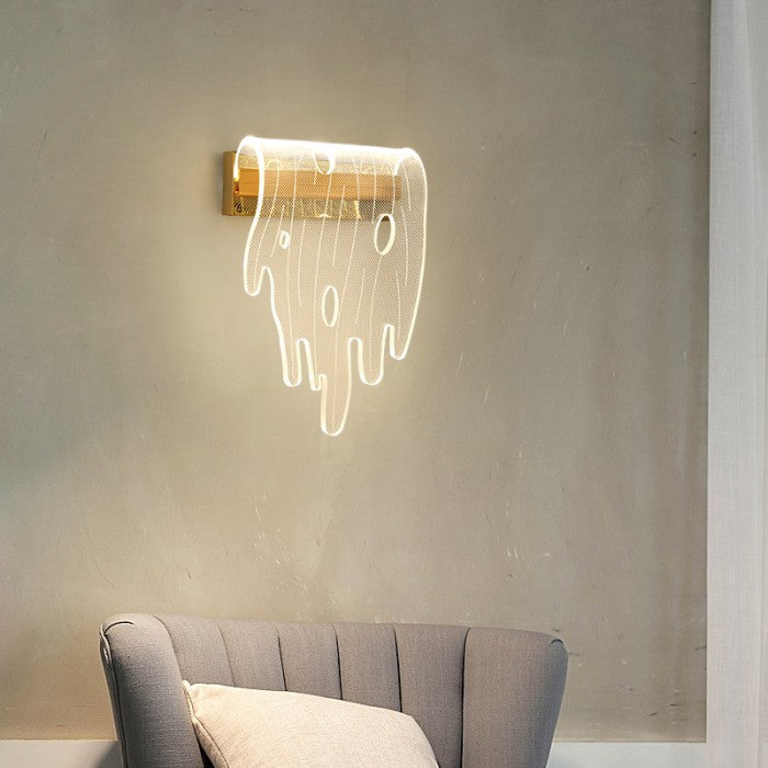 EcoLeaf modern LED table lamp