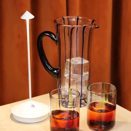 LumaGlow - Minimalistic and energy-efficient LED desk lamp