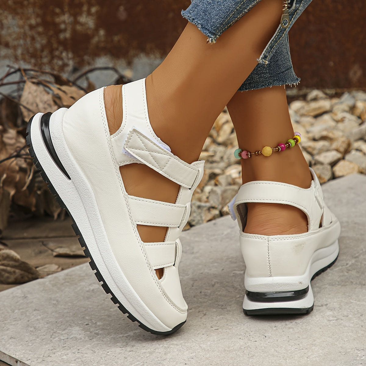 Luxurious breathable wedge Sandals