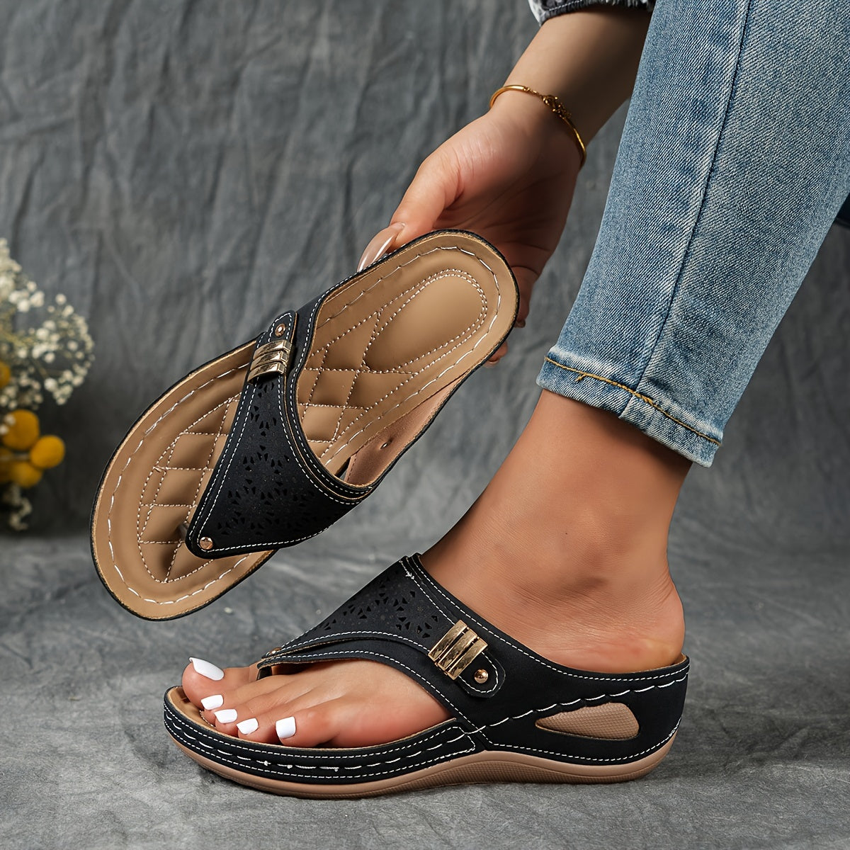 Barefoot Chic minimalist Ladies Sandals