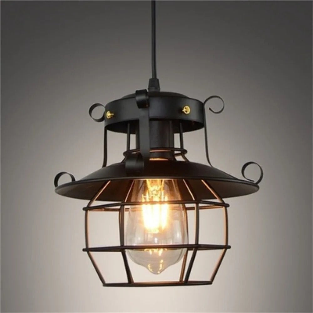 VintageGlow - Nostalgic Industrial Pendant Light