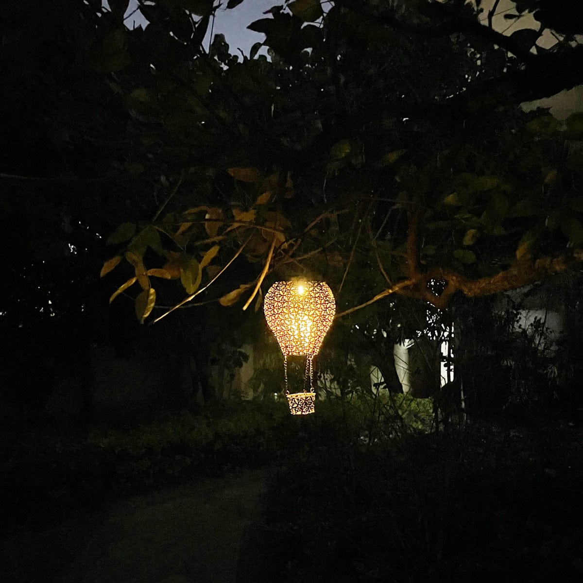 SolarFlare - Outdoor Solar Garden Light