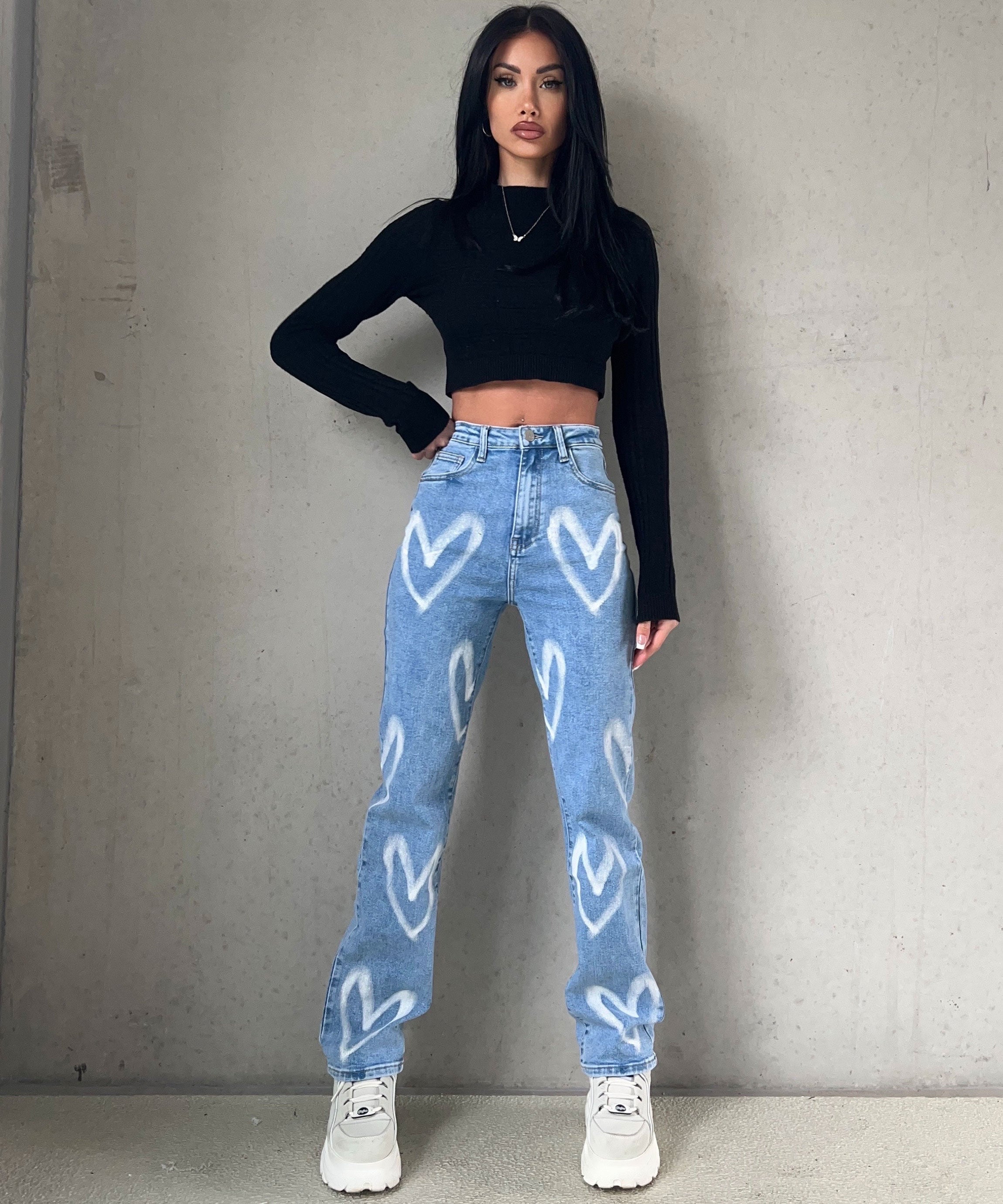 Mandy - Straight Leg Jeans